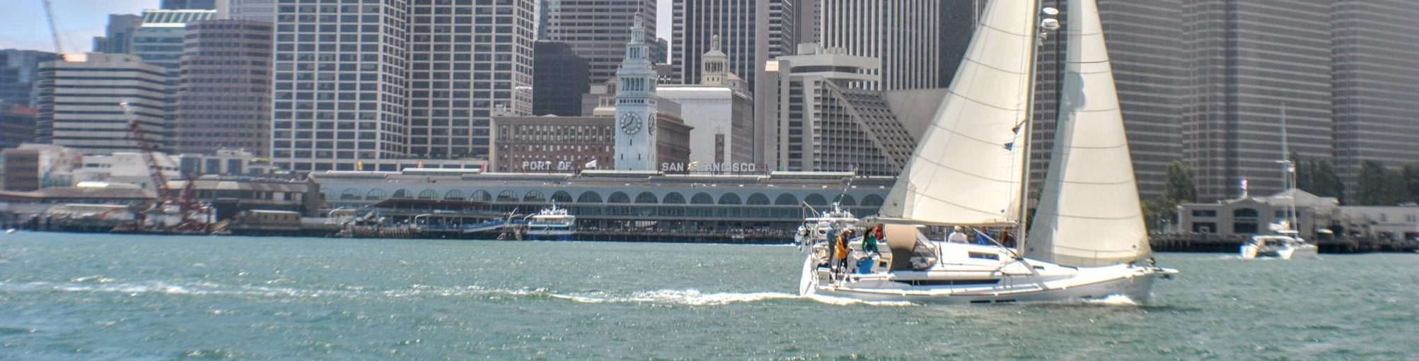 Sun Odyssey 419 Shell Bell sailing past San Francisco waterfront